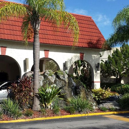 Maingate Lakeside Resort Four Corners Exterior foto