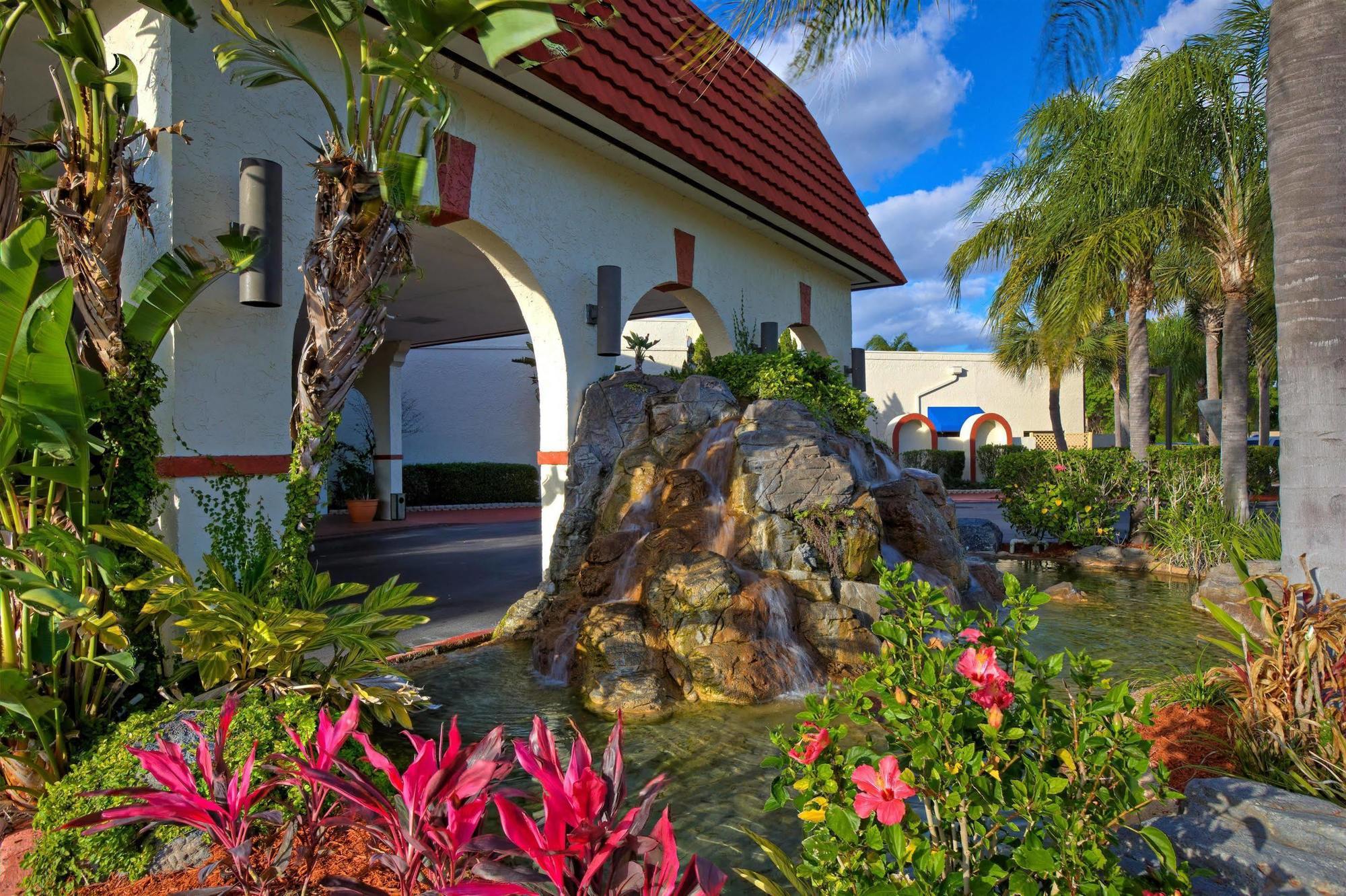 Maingate Lakeside Resort Four Corners Exterior foto